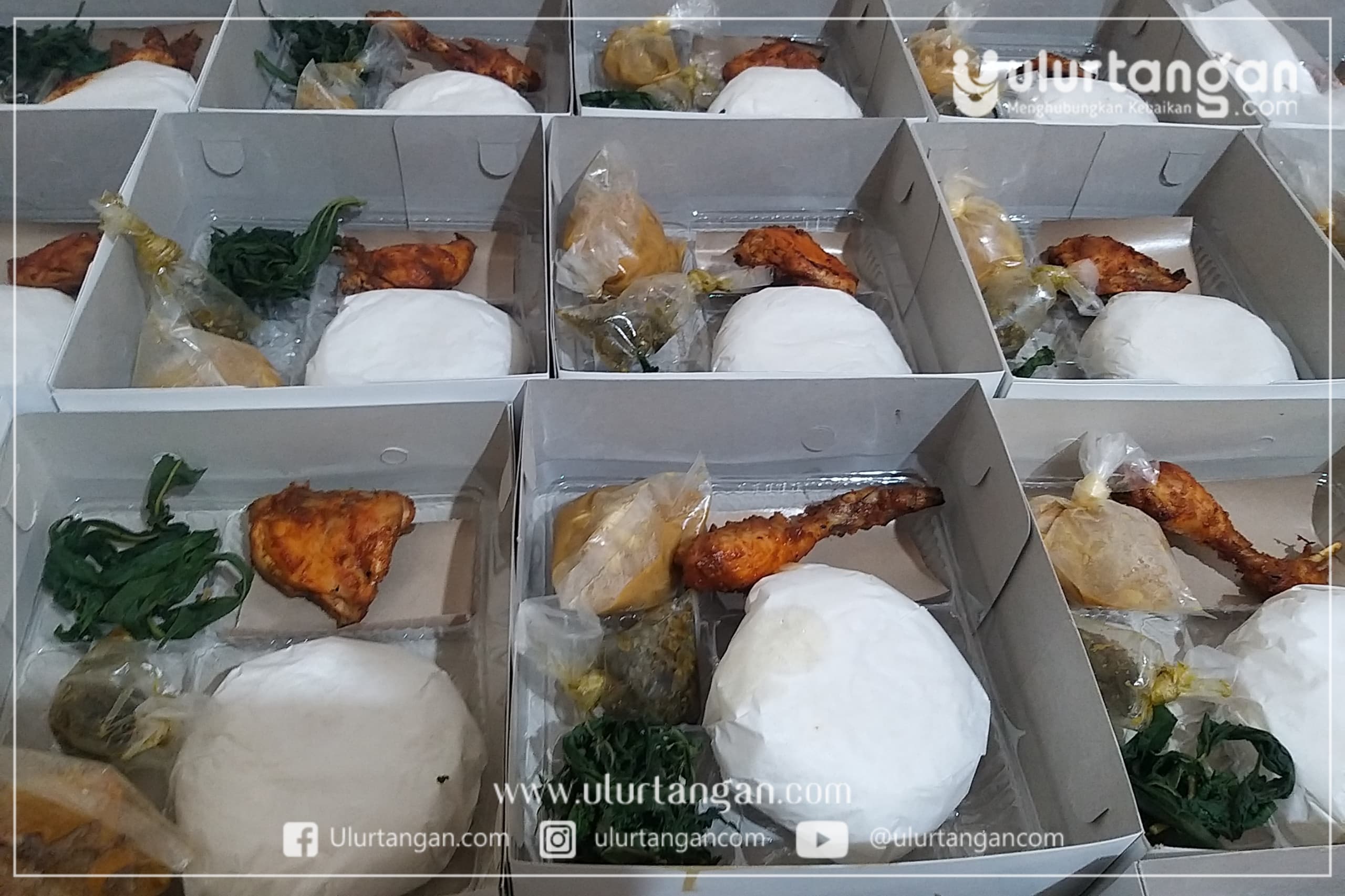 Sedekah-Jumat-Berkah-ke-201-Ulur-Tangan-Salurkan-Paket-Makanan-Untuk-Santri-Yatim-Marhamam-Robbani-10