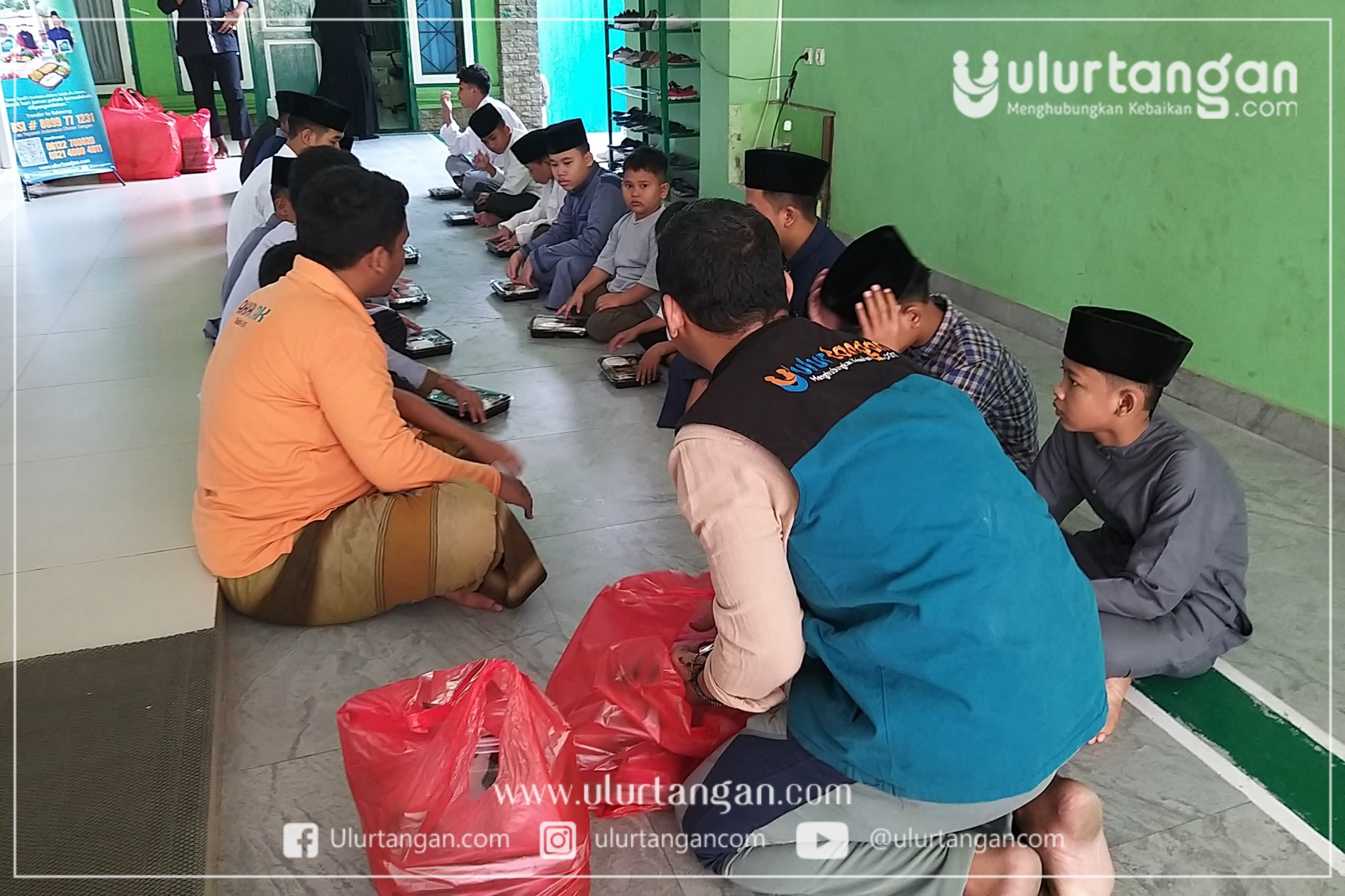 Sedekah-Jumat-Ulurtangan-ke-197-di-Marhamah-Robbani-9